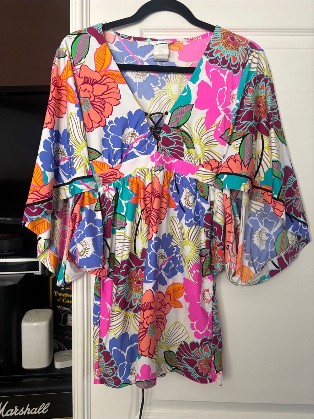 Trina Turk Multicolor Floral V‑Neck Tunic